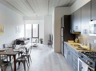 733 W Maxwell St, Chicago, IL 60607