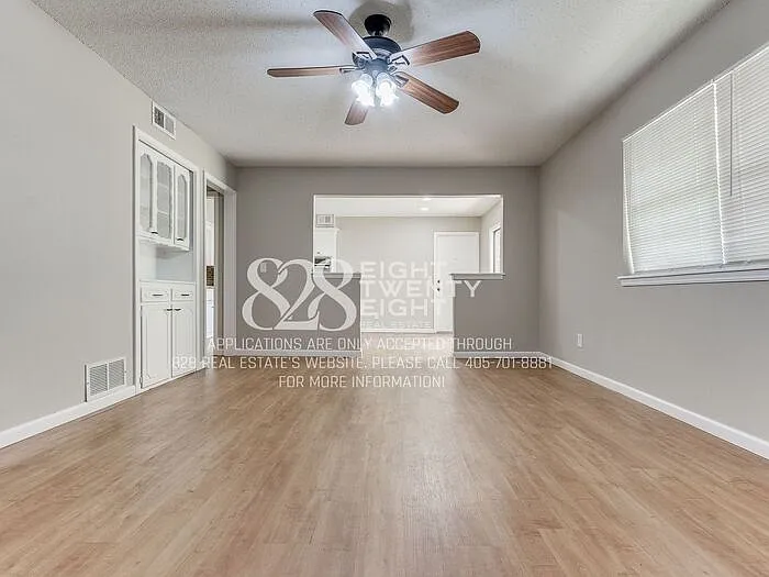 8129 NW 28th Ter — Photo 26