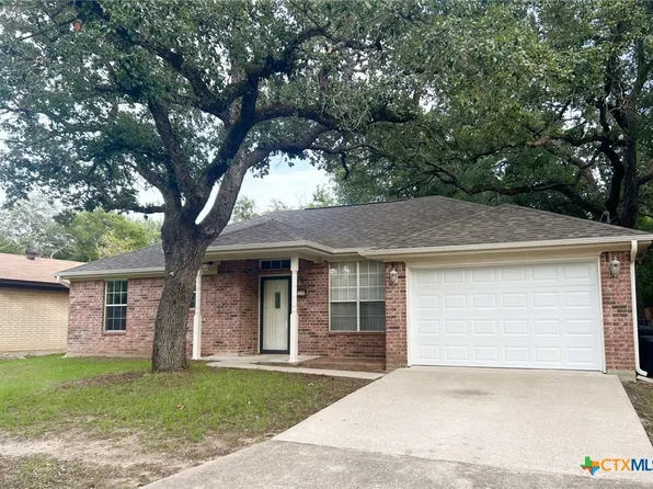 34 Blackjack Cir, Morgans Point Resort, TX 76513