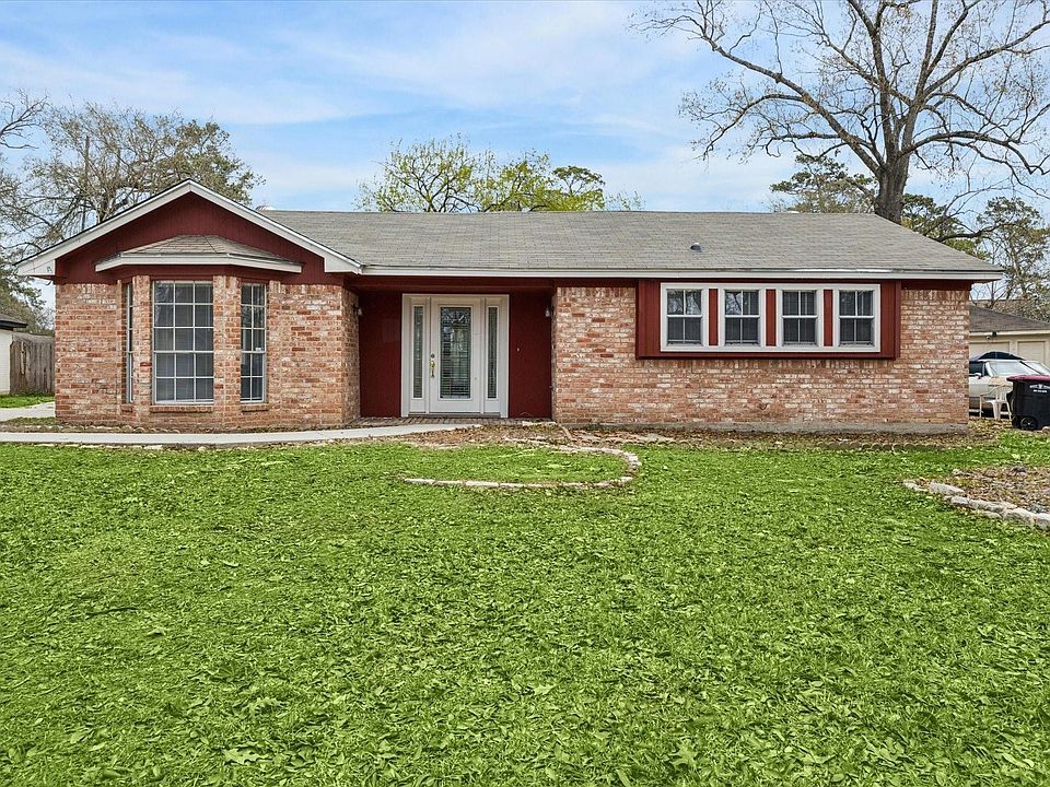 1st image of 23834 English Oak Dr