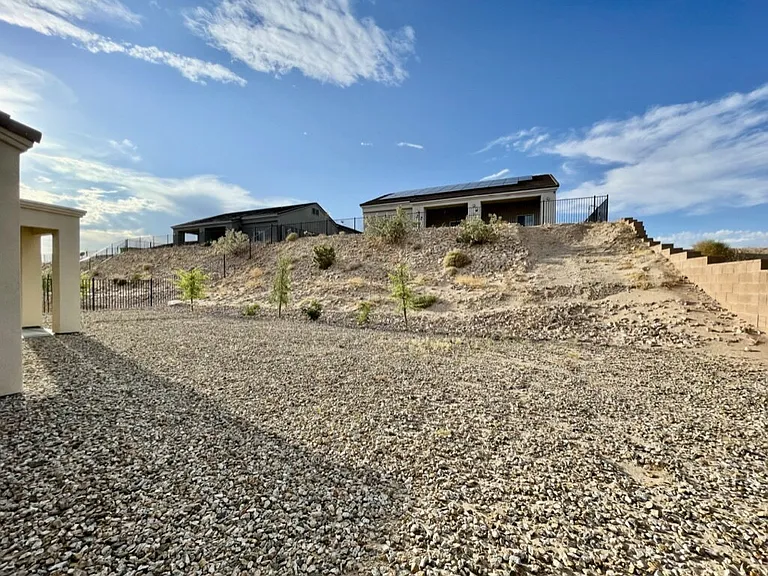 2265 E Robby Loop — Photo 17
