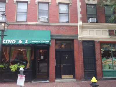 145 Charles St APT 3, Boston, MA, 02114