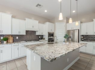 9223 W Running Deer Trl, Peoria, AZ 85383