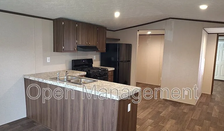 24 Erin Ln #78 — Photo 13