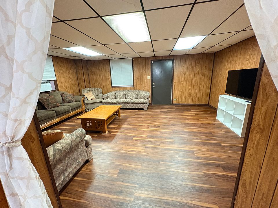 1st image of 13449 S Brandon Ave