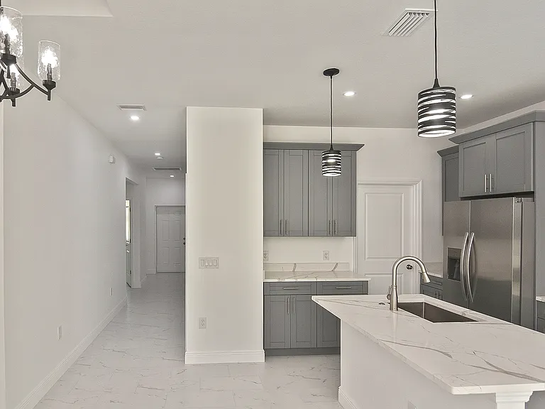 3034 Price Ave — Photo 5