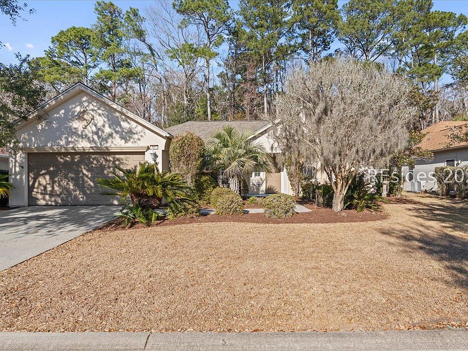 1st image of 171 Hampton Cir