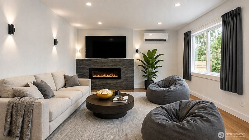 3rd image of 11232 1st Avenue S