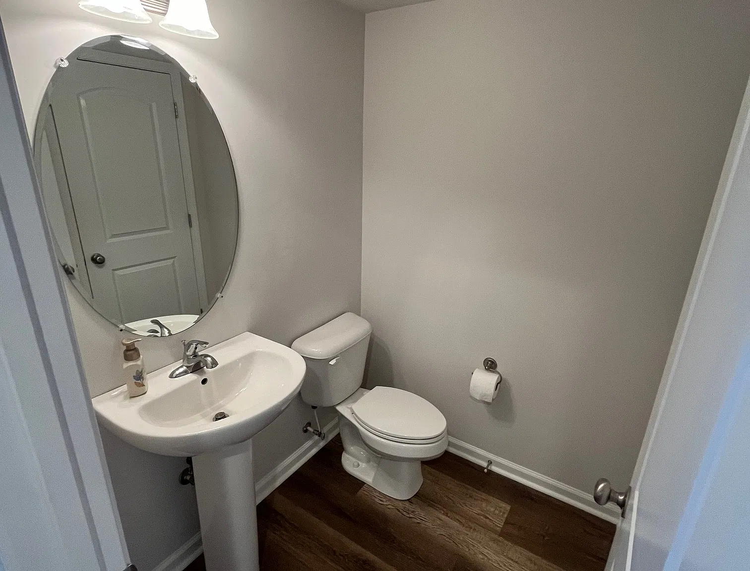 3 bed, 2.5 bath, 1756 sqft, $2,150 — Photo 4