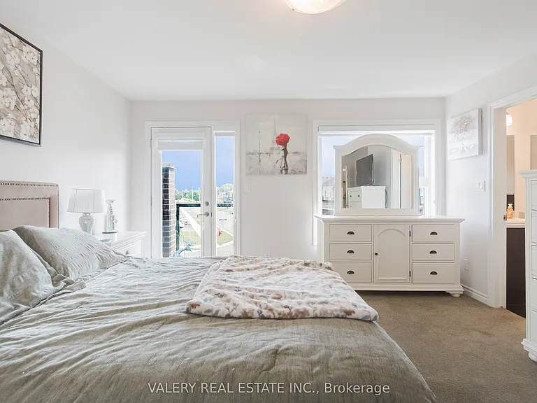 133 Caroline St — Photo 29