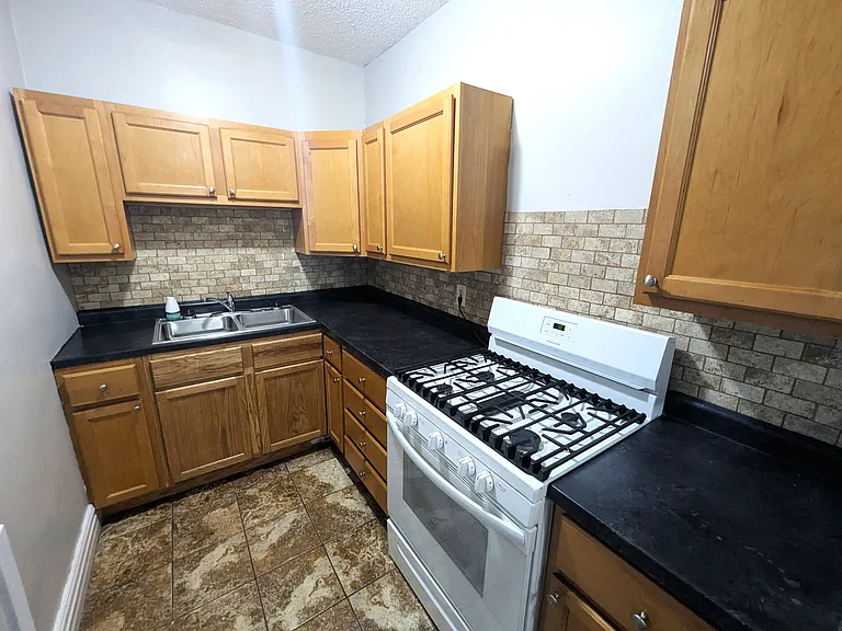 3129 Aldrich Ave S #B — Photo 21