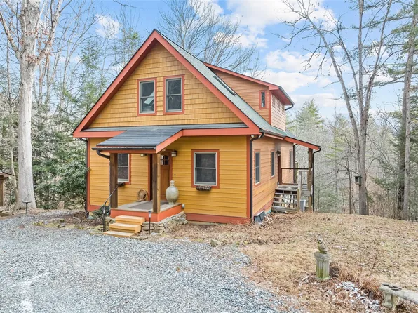 553 River Bend Dr, Mars Hill, NC 28754