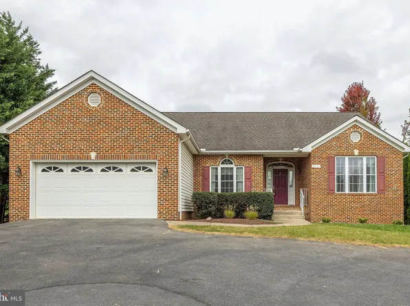 2721 Middle Rd, Winchester, VA 22601