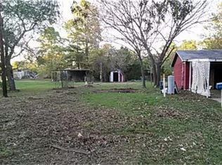 51 E Bishop Rd, Pointblank, TX 77364