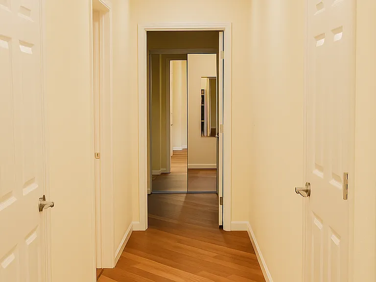 800 Sea Spray Ln #112 — Photo 8