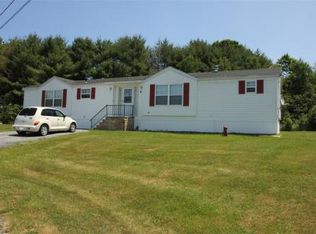 15 Rita Dr, Sabattus, ME 04280