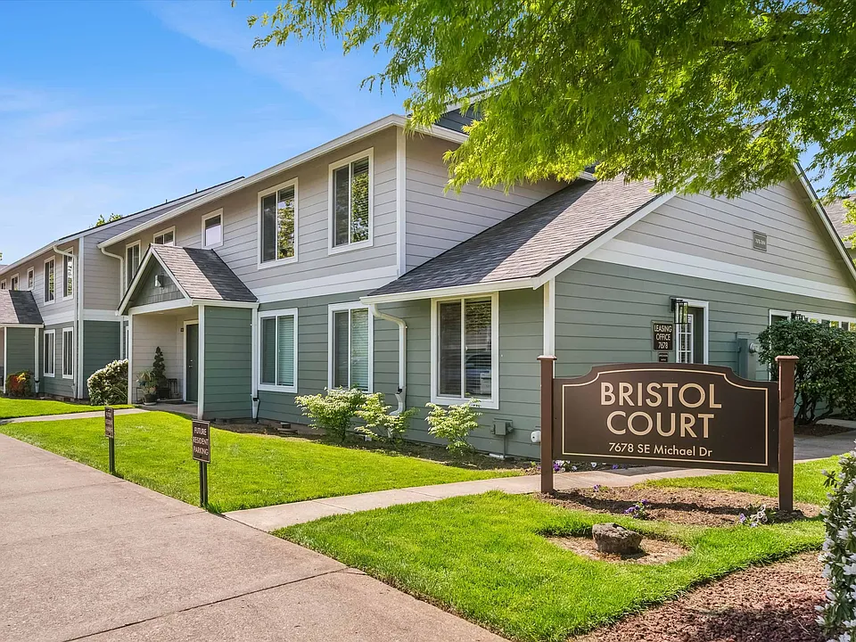 Bristol Court Apartments