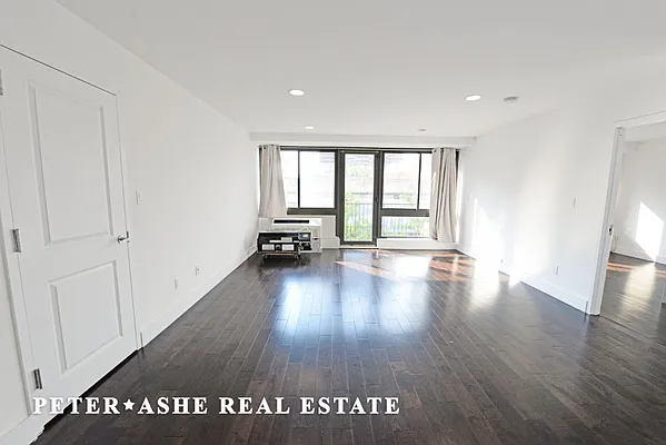 Rented by Peter Ashe | media 11