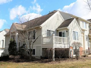 368 New Haven Dr, Cary, IL 60013
