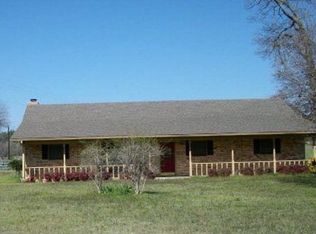 2291 An County Road 385, Palestine, TX 75801