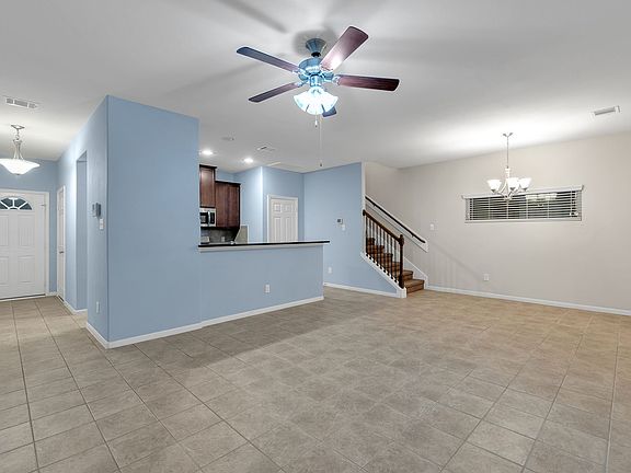 5th image of 13530 Villa Arbor Dr