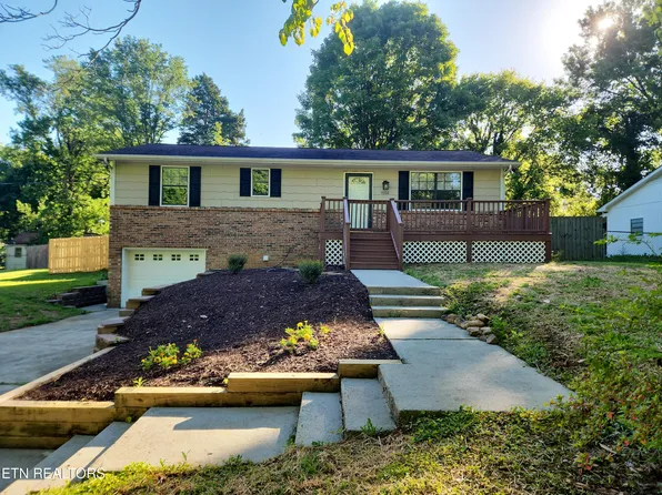 5908 Moore Rd, Knoxville, TN 37920