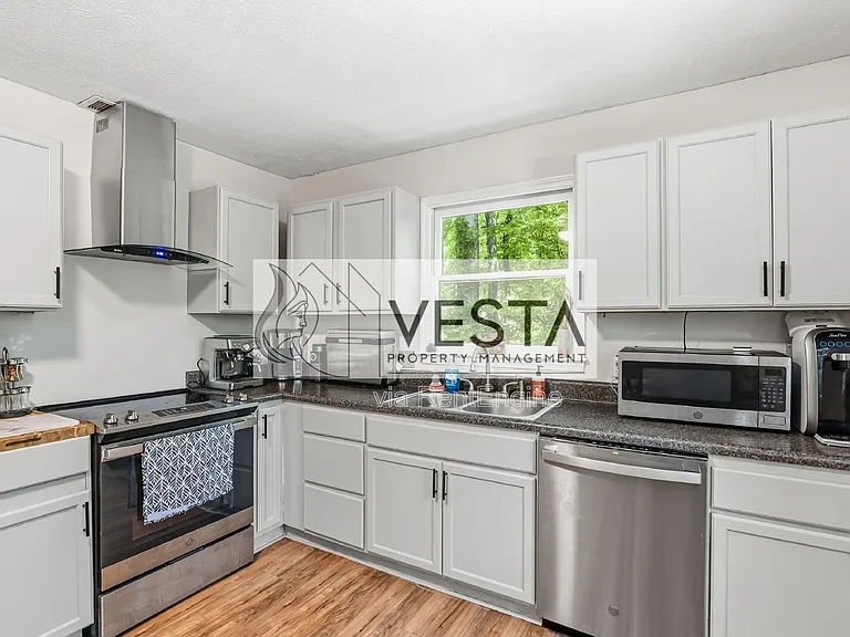 2 Laurel Brook Dr — Photo 9