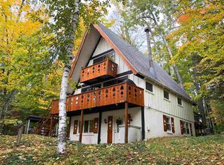 426 Chamonix Ln, Harbor Springs, MI 49740