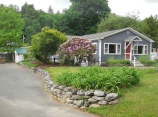 215 Huntington Rd, Russell, MA 01071