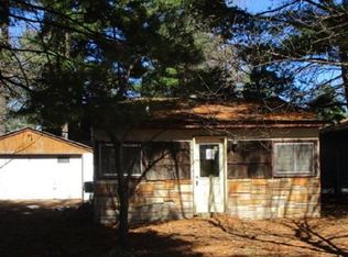 412 Dahlia Dr NE, East Bethel, MN 55092