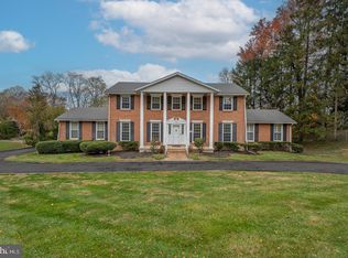 1215 Club House Rd, Gladwyne, PA 19035