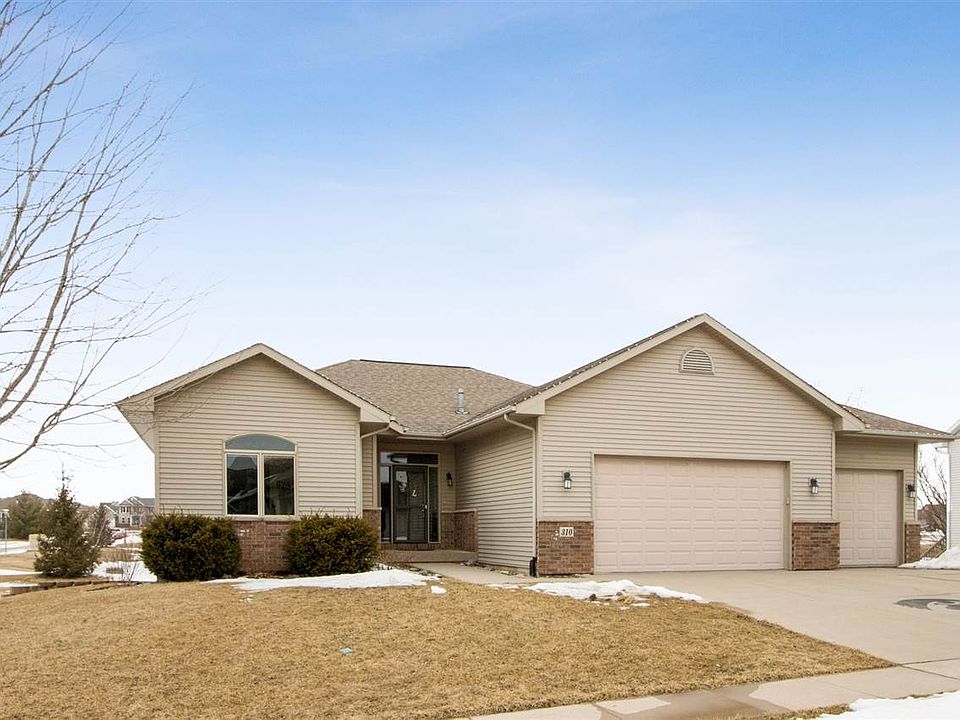 1st image of 310 Broadmoor Pl