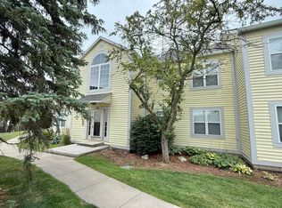 2203 S Huron Pkwy APT 4, Ann Arbor, MI 48104
