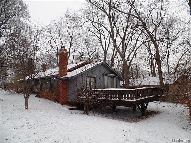 1st image of 3203 McCormick Dr