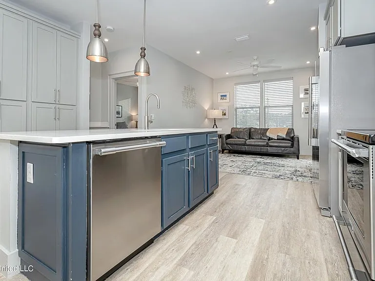 2501 Bienville Blvd #133 — Photo 43