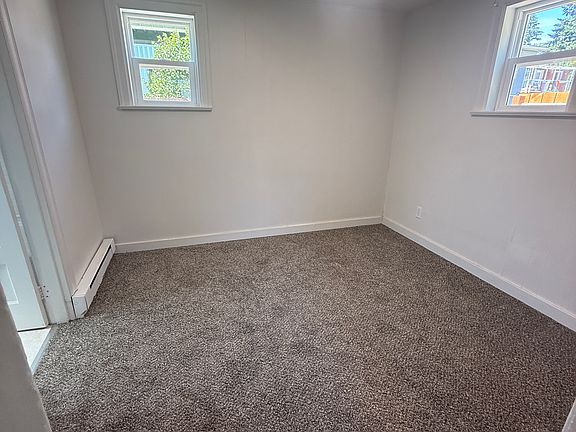 5th image of 1113 1/2 N Cambrian Ave