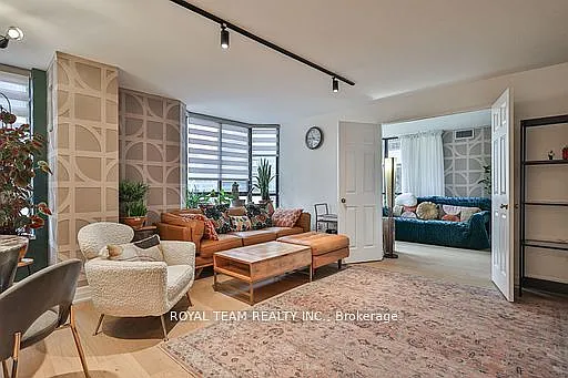 211 N Saint Patrick St S #Penthouse C-10 — Photo 14