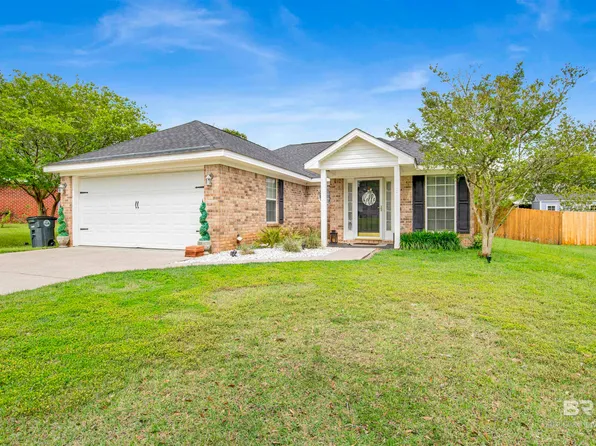 157 Oakwood Ave, Fairhope, AL 36532