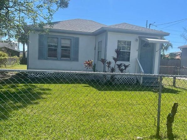 2013 Oceanview Pl