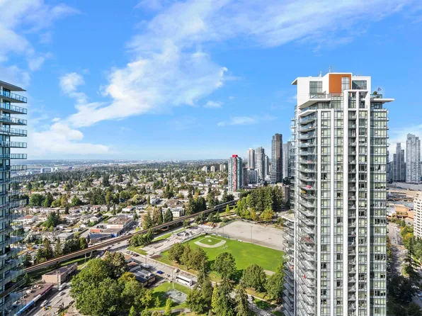 6700 Dunblane Ave #3202, Burnaby, BC V5H 0J3