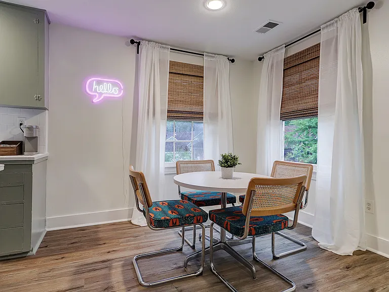 417 Sue St #2 — Photo 4