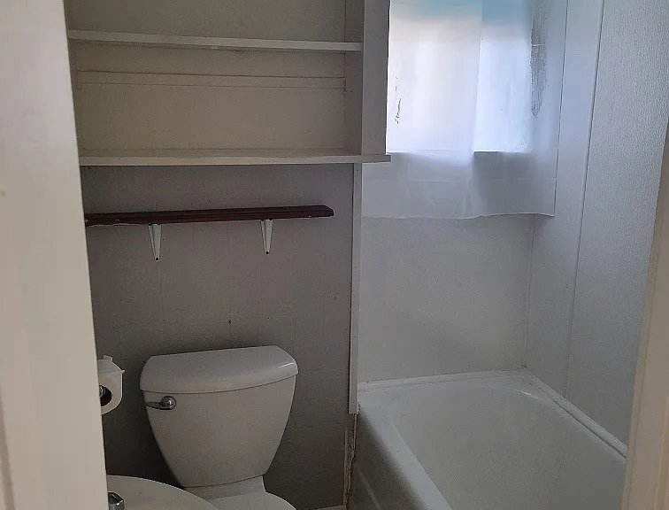 105 W Hammond St #2 — Photo 7