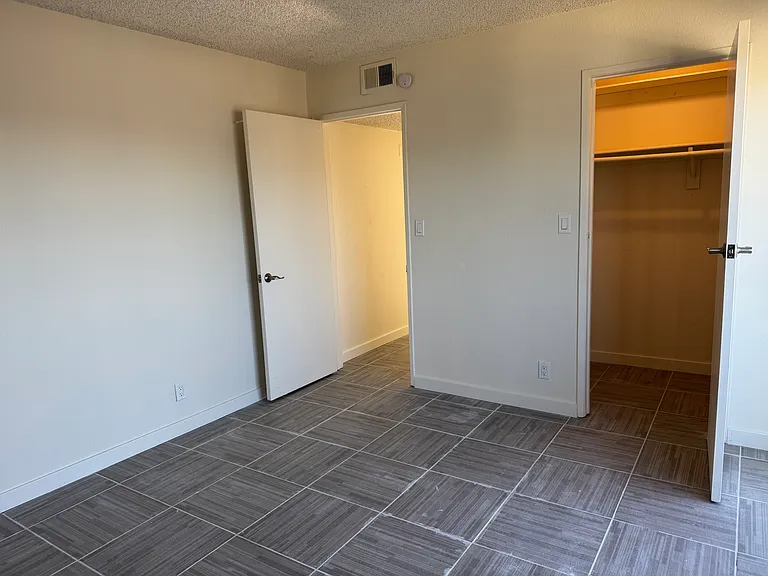3251 Baldwin Park Blvd #4 — Photo 11