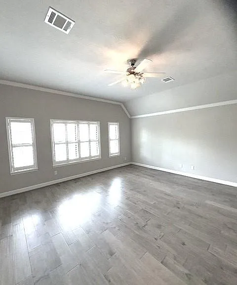 5018 Dickson St — Photo 20