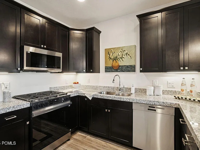 1339 Fiddich Glen Ln — Photo 12