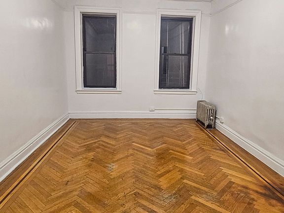 2nd image of 735 Walton Ave APT D4