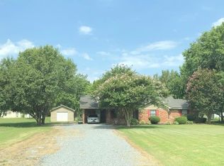 3949 Highway 1 S, Hollandale, MS 38748