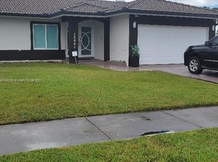 13041 SW 200th Ter, Miami, FL 33177