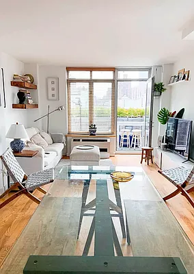 Rented by Metropolitan Property Group | media 14