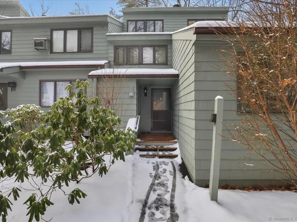278 Cliffside Drive #278, Torrington, CT 06790